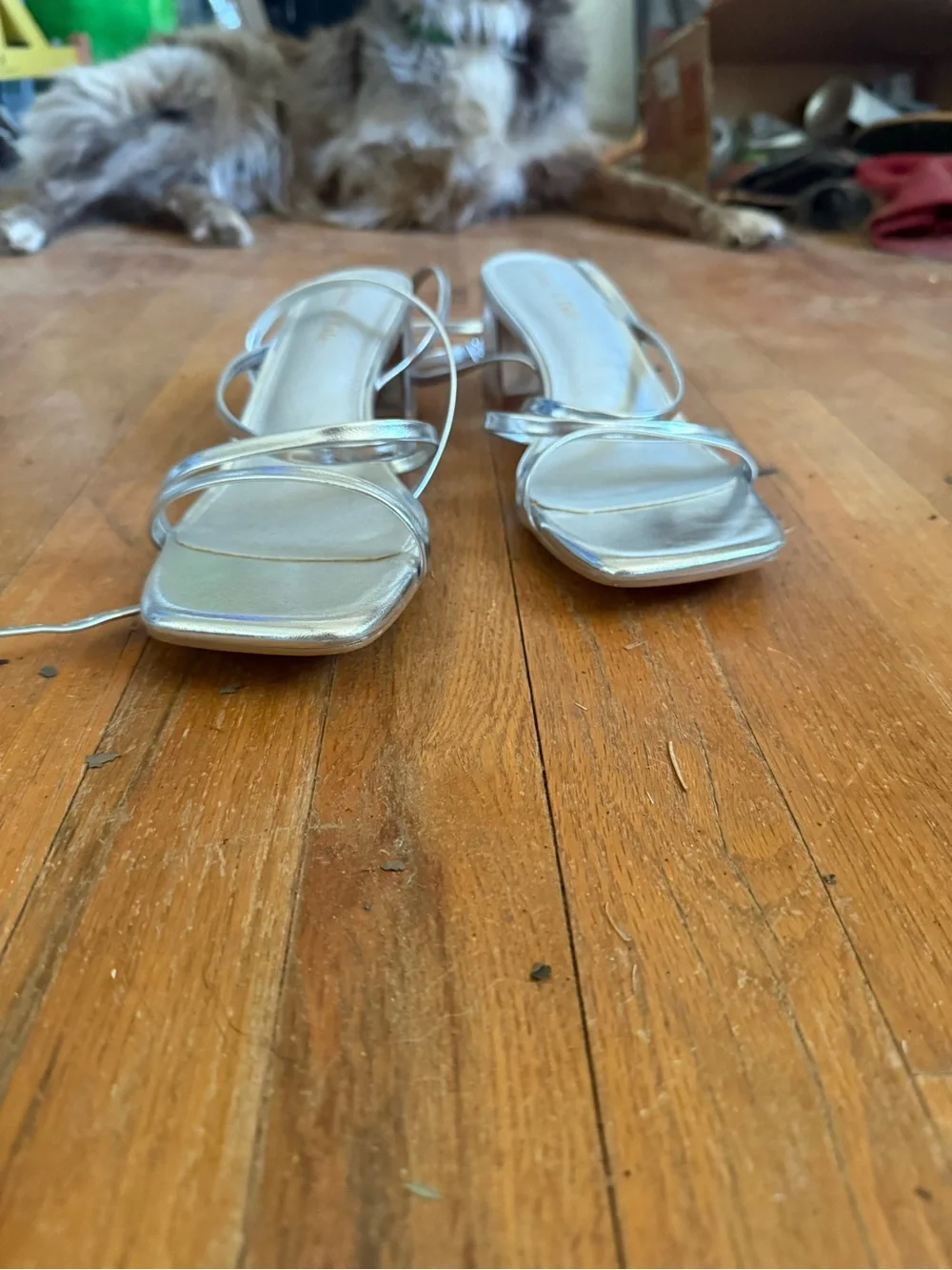 N/A elegant silver